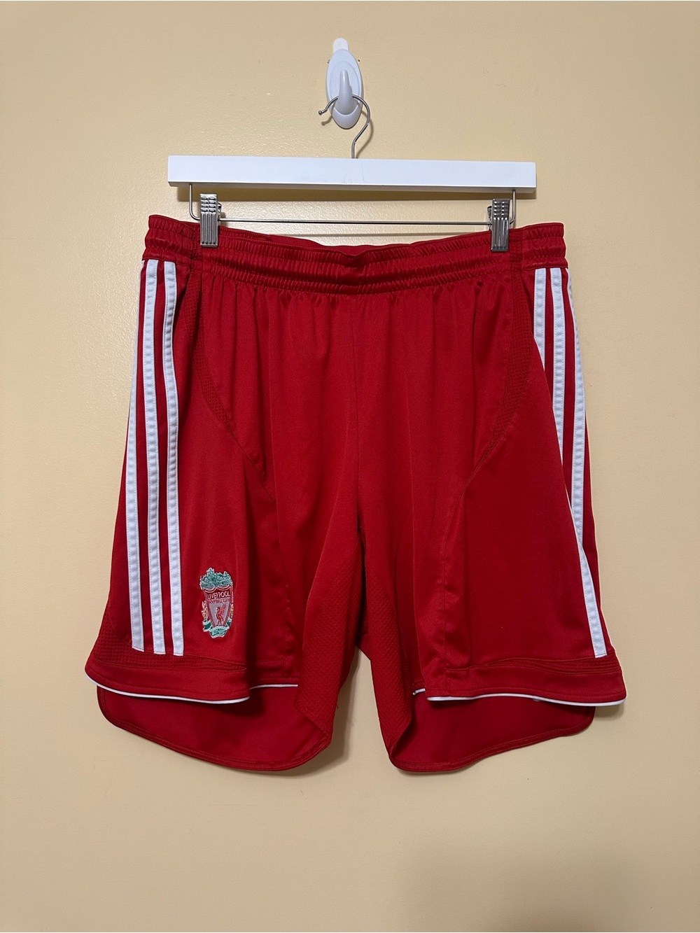 Adidas Liverpool F.C. Home Football Shorts Club Crest Men XL Red